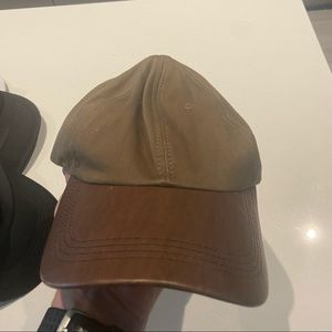 Massimo Dutti- brown hat